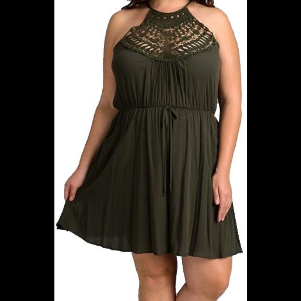 Crotchet halter dress